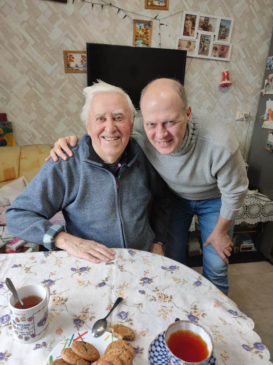    "Зенит" поздравляет Владимира СавинаАлексей Андрианов