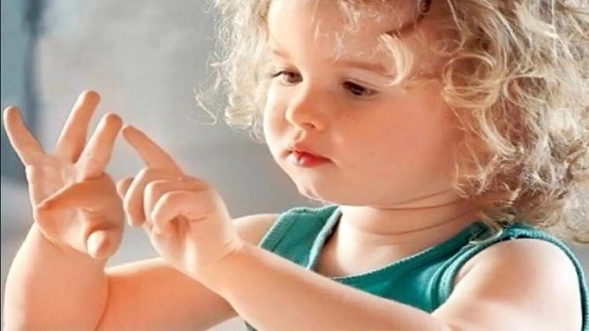 Тли годика. https://avatars.mds.yandex.net/i?id=c7a64edf1e95b896be6de70bbba63c96_l-5221720-images-thumbs&n=13