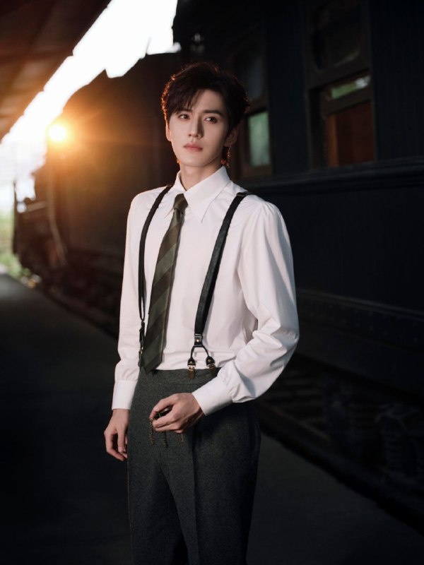 Ван Хунъи. Смотрите галерею...