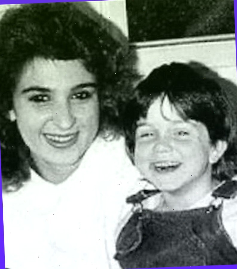 Маленькая Кендис с биологической мамой