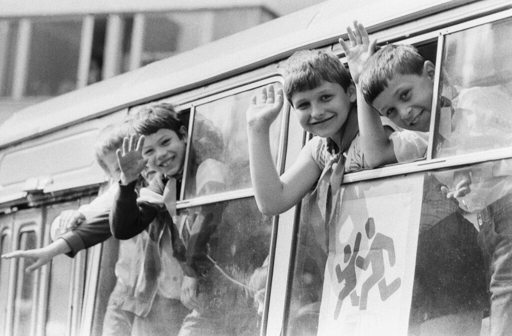 Куда уходит детство?