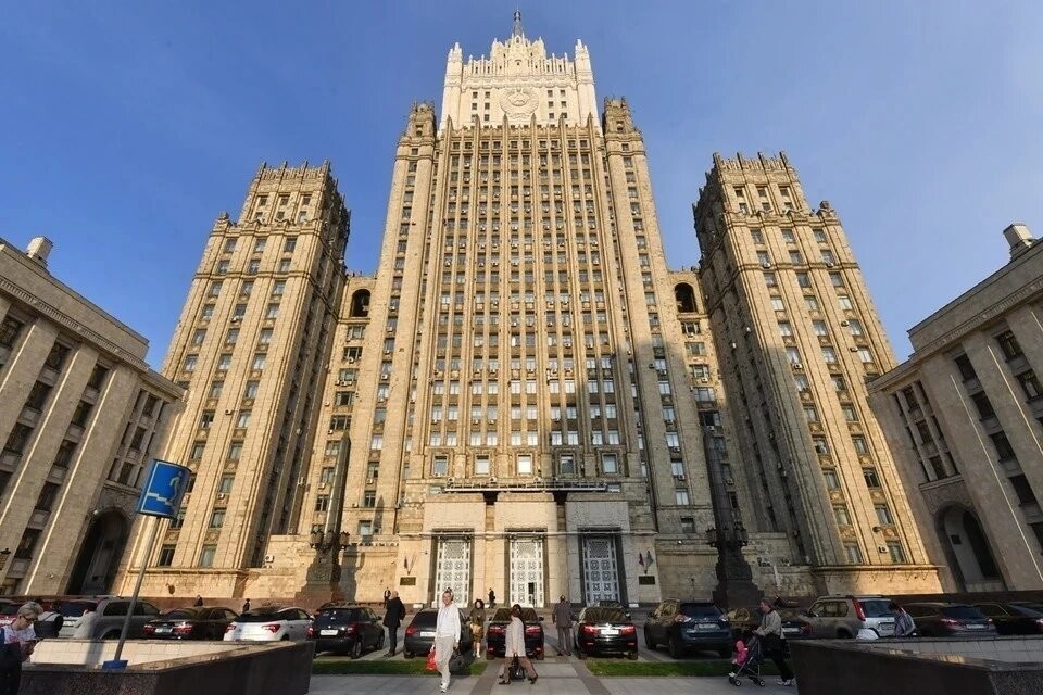    МИД РФ: Нет сомнений, что атака ВСУ по Хорлам была спланирована заранее REUTERS