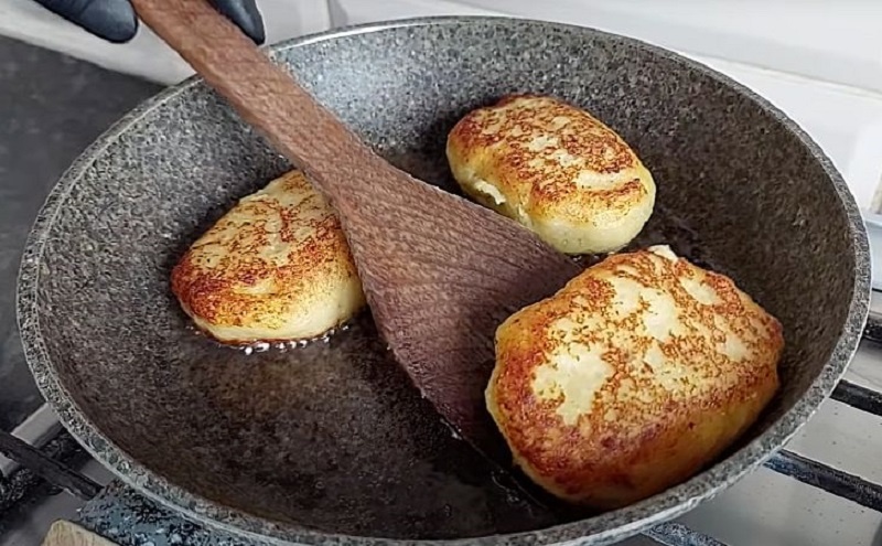 Картофельные котлеты с сочной мясной начинкой: как простое пюре превращается в кулинарное открытие