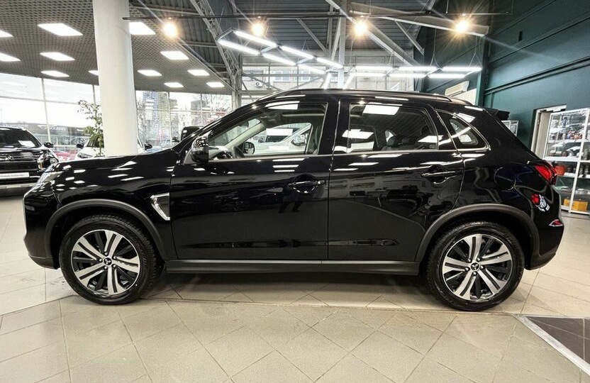 «Японское качество по минимальной цене»: в РФ снова продаётся самый дешёвый кроссовер японской сборки