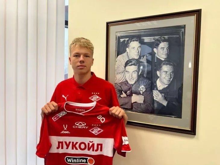    В «Спартаке» плюс два игрока: «Новый Титов» и наследник Максименко Фото #1