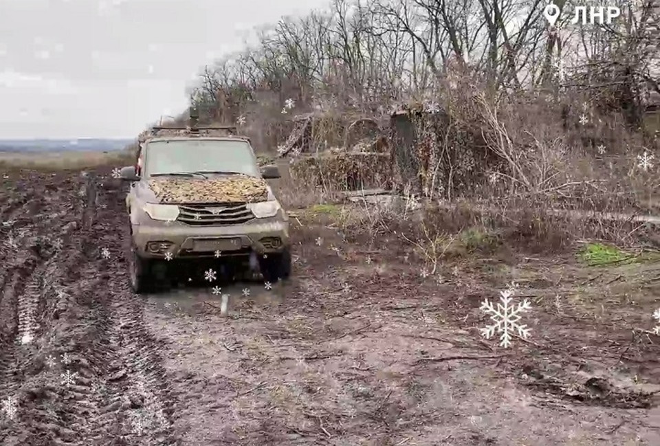    Ярославским бойцам привезли подарки к Новому году. ФОТО: ОНФ по Ярославской области