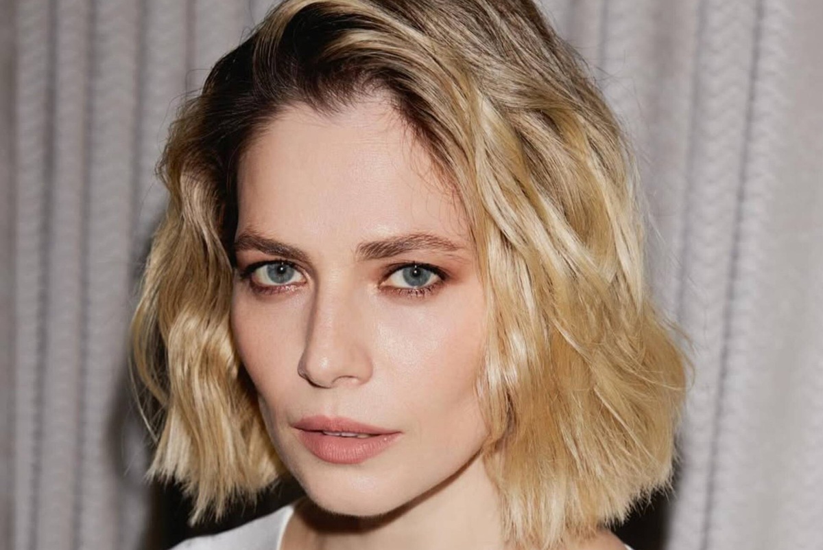     Звезда без макияжа и ее сын: Юлия Снигирь показала редкие домашние фото