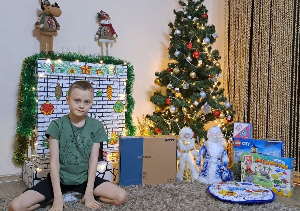    Митрополит Павел исполнил новогоднее желание ребенка из Сургута