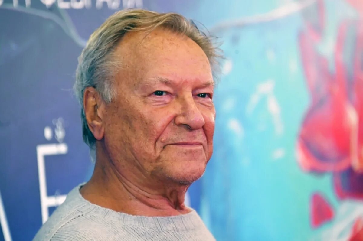    Сергей Шакуров.