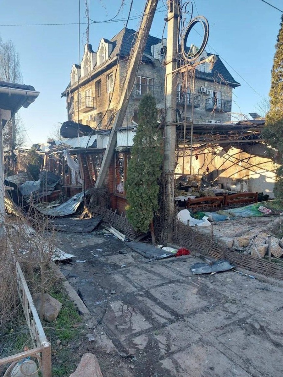    В гостинице встречали Новый год местные – бывшие граждане Украины, уже три года, как ставшие россиянами. Фото: пресс-служба губернатора Херсонской области