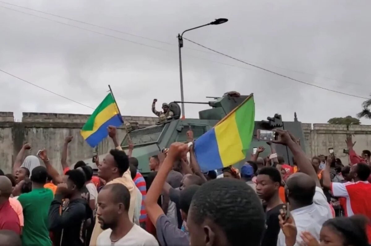    В Габоне расформировали футбольную сборную после провала на Кубке Африки