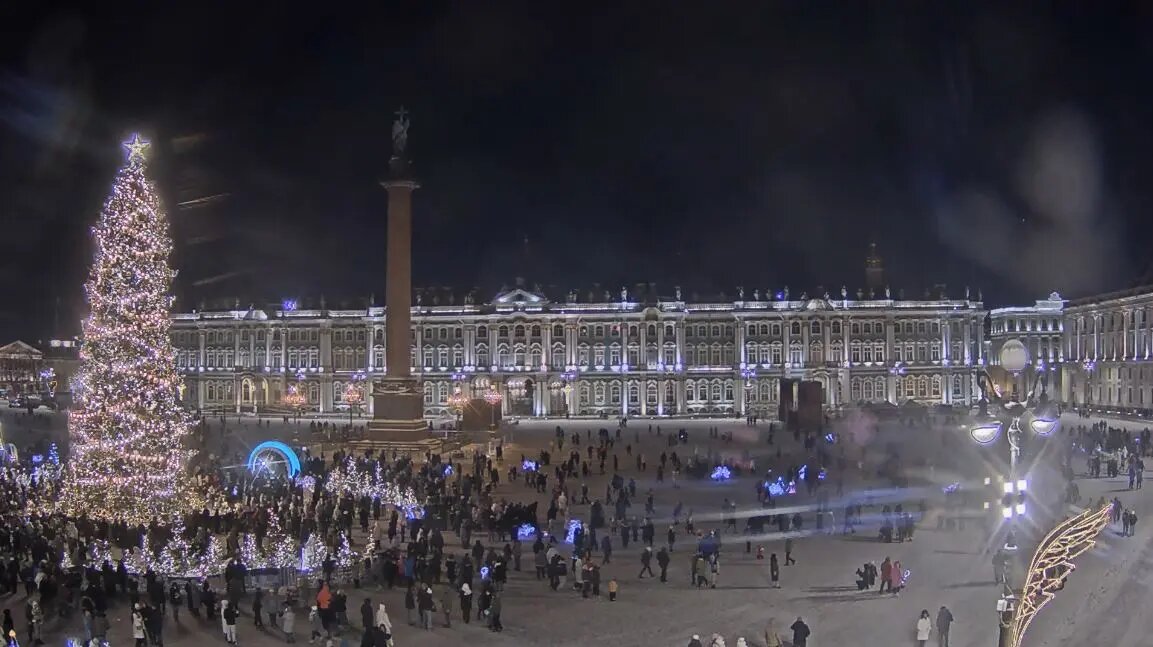    Фото: скрин онлайн-камеры Эрмитажа