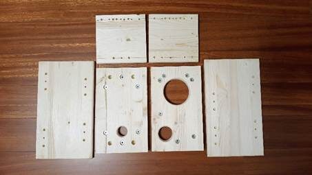 Просверлены отверстия подд стяжки и шканты