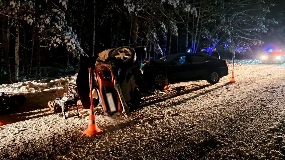     Два человека погибли и пять пострадали в ДТП в Тюменской области t.me/Госавтоинспекция Тюменской области