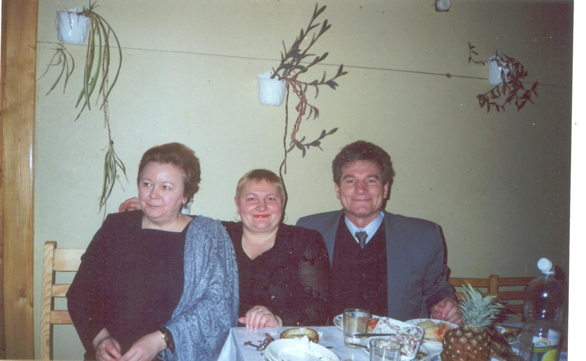 Ольга Григорьевна Михеенкова, Ольга Николаевна Яковлева, Валерий Иванович Михеенков.