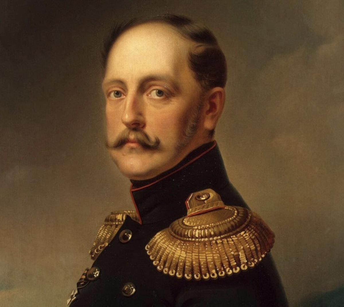 Божиею поспешествующею милостию Николай Первый, Император и Самодержец Всероссийский, Московский, Киевский, Владимирский, Новгородский, Царь Казанский, Царь Астраханский, Царь Польский, Царь Сибирский, Царь Херсониса-Таврического, Государь Псковский и Великий Князь Смоленский, Литовский, Волынский, Подольский и Финляндский, Князь Эстляндский, Лифляндский, Курляндский и Семигальский, Самогитский, Белостокский, Корельский, Тверский, Югорский, Пермский, Вятский, Болгарский и иных; Государь и Великий Князь Новагорода Низовския земли́, Черниговский, Рязанский, Полотский, Ростовский, Ярославский, Белозерский, Удорский, Обдорский, Кондийский, Витебский, Мстиславский и всея Северныя стороны Повелитель и Государь Иверския, Карталинския, Грузинския и Кабардинския земли́, и Армянския Области; Черкасских и Горских Князей и иных Наследный Государь и Обладатель; Наследник Норвежский, Герцог Шлезвиг-Голстинский, Стормарнский, Дитмарский и Ольденбургский и прочая, и прочая, и прочая- из свободных источников