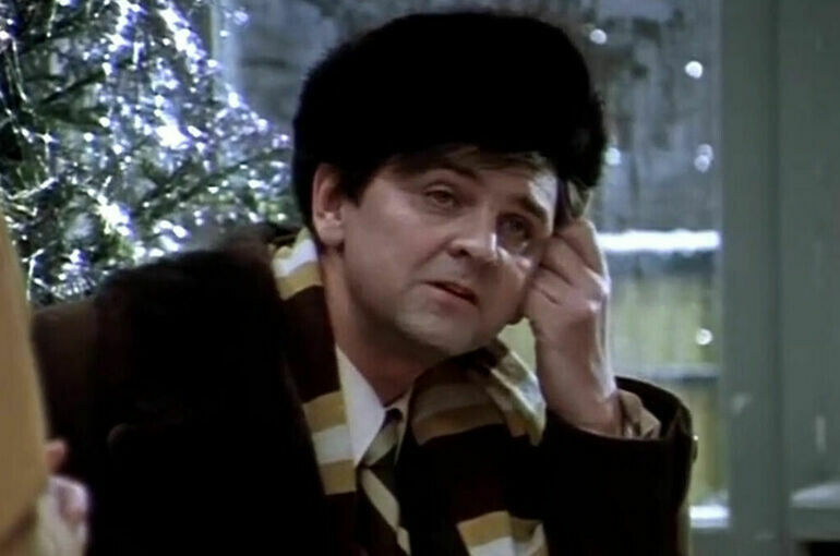   кадр из к/ф «Ирония судьбы, или С лёгким паром!», 1975 г./www.mosfilm.ru