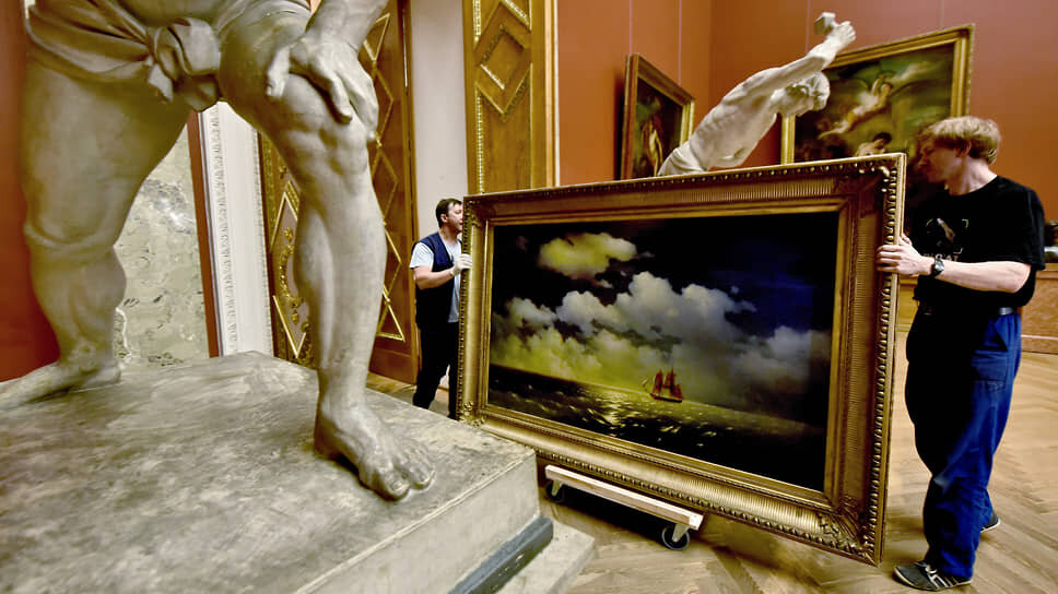 Картина Ивана Айвазовского «Бриг Меркурий после победы над турецкими судами» .📷Фото: Александр Коряков / Коммерсантъ