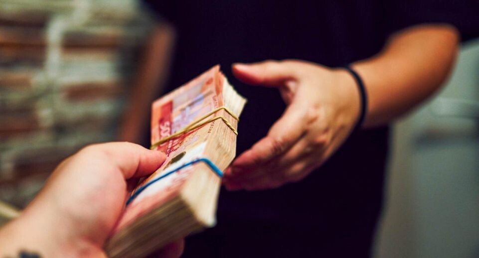    REGIONS/Владимир Ерастов