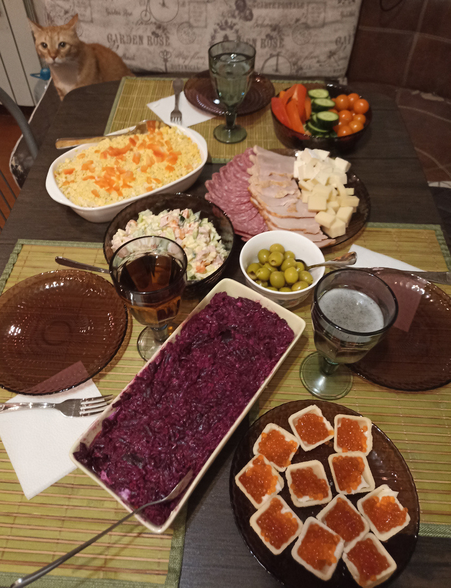 Василий руководит процессом)) 