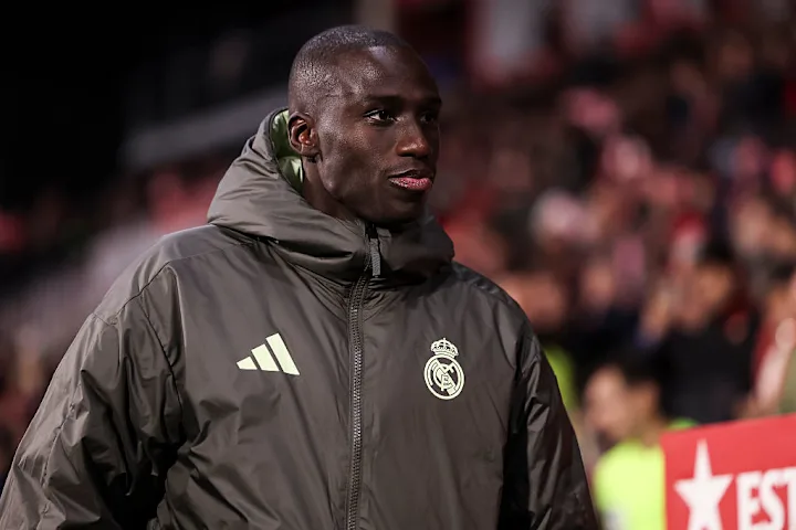 Ферланд Менди имеет долгую историю травм. / Хавьер Боррего/Europa Press/Getty Images