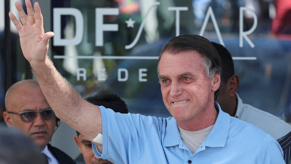     G1: Болсонару выписали из больницы после операций REUTERS/Adriano Machado