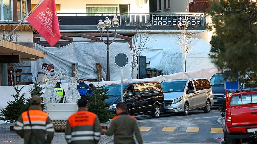    Фото: REUTERS/Denis Balibouse