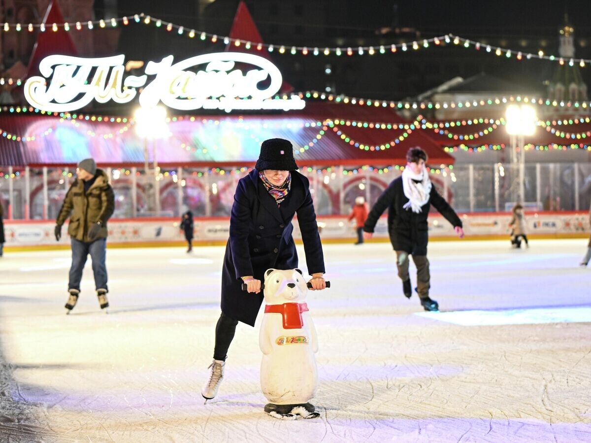    ГУМ-каток на Красной площади | © РИА Новости / Екатерина Чеснокова