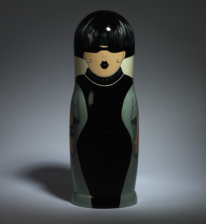 2. 10 anniversay VOGUE Russia Yves Saint Laurent. 2008.