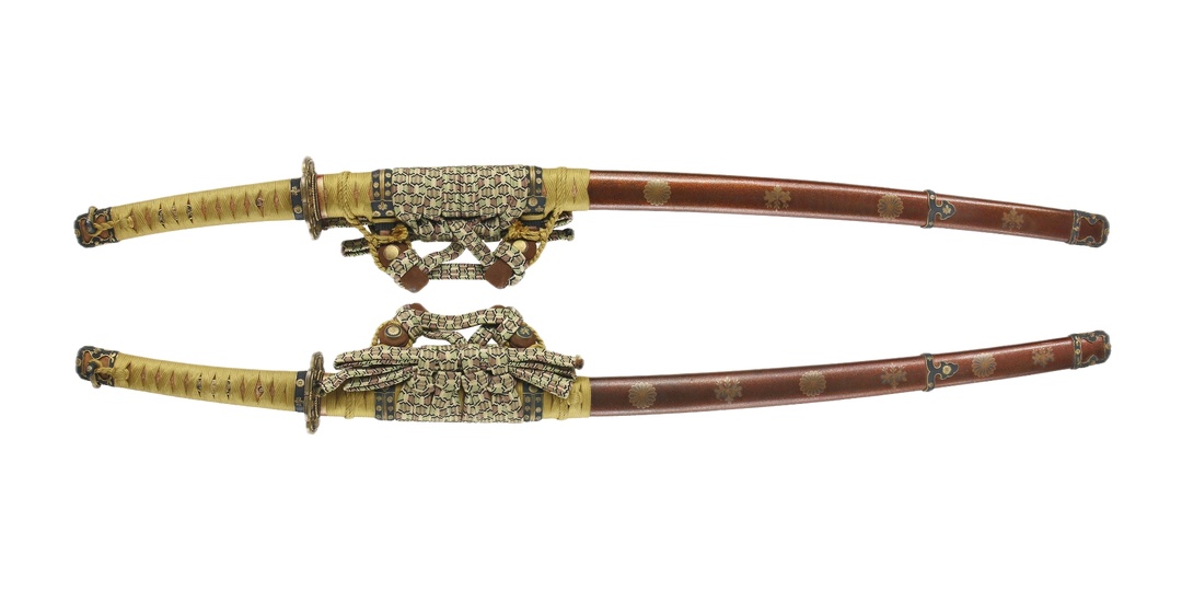 От поля боя к парадному залу: семивековая эволюция японского меча