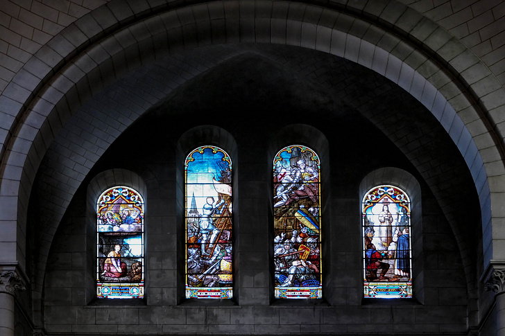    Витраж в цекрви Сен-Марсо, Орлеан "Жизнь Жанны д’Арк"   
Fab5669/Wikimedia Commons/CC BY-SA 4.0