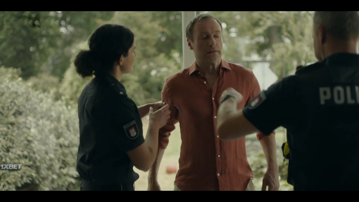 Кадр из фильма. Здесь и далее скриншоты автора.