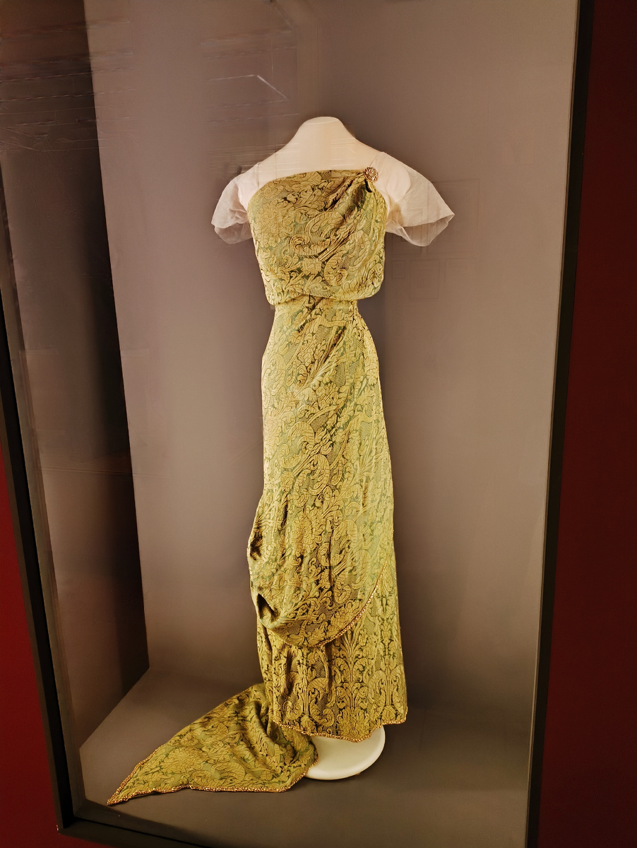 © Яна Левашова 