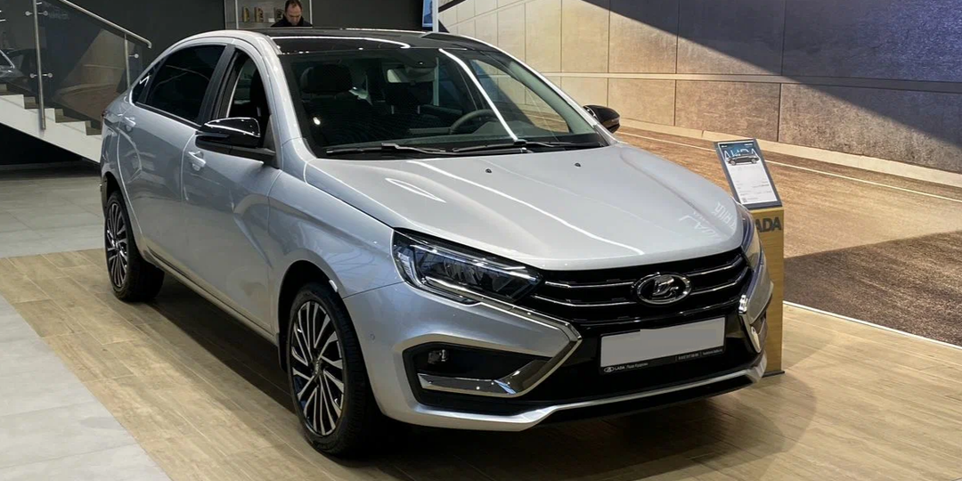 Цены на Лады завышены, просили снизить цены, ВАЗ снизил цены. Лады существенно подешевели. Какие Лады подешевели и на сколько?