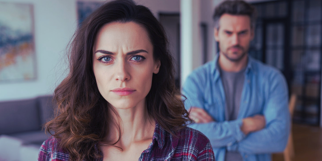 - Квартиру я продаю, вам с детьми нужно съехать, - заявил бывший муж. А потом решил вернуться