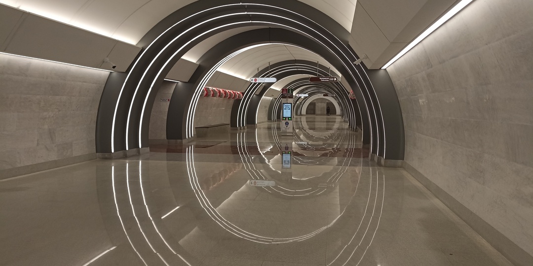 Прокатился по самой короткой линии метро России: мои впечатления