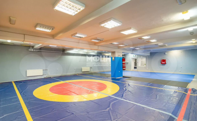    Спортзал в торговом центре "Десяточка" продают в ПетрозаводскеАвито