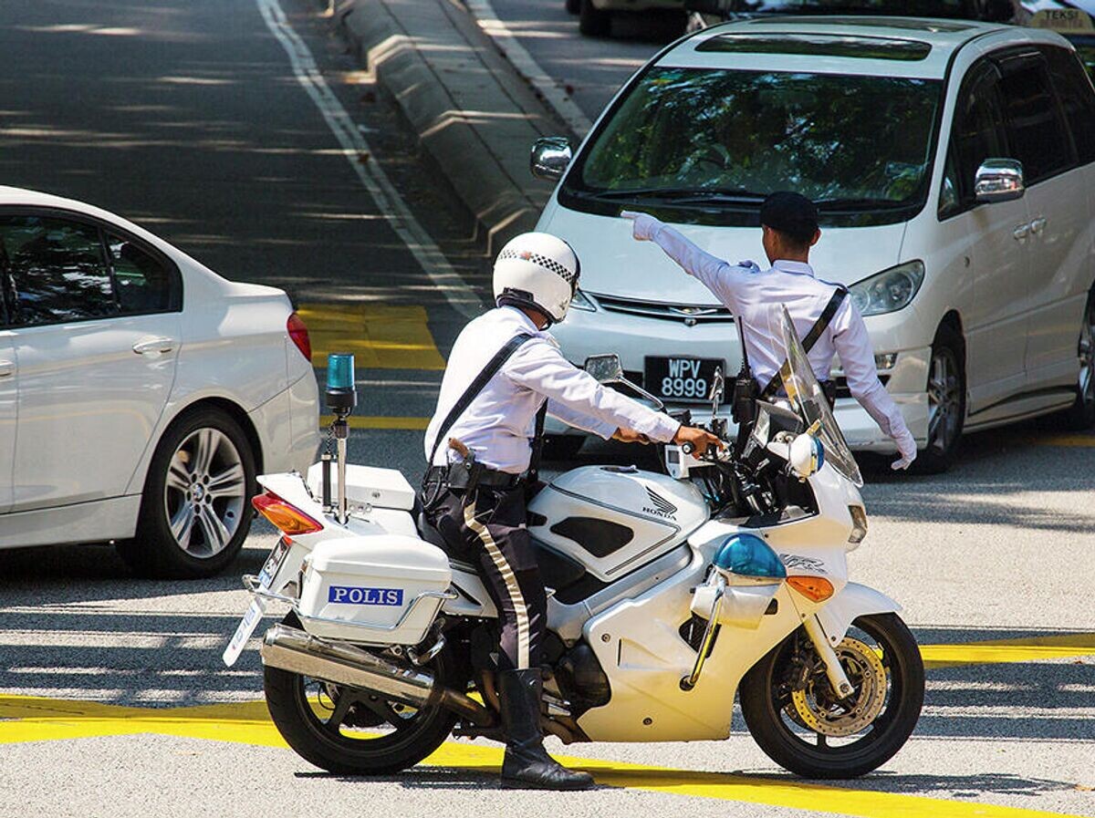    Полиция в Паттайе | CC BY 2.0 / Phuket@photographer.net / XOKA0292bs