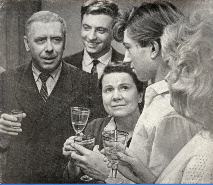 В фильме "Отчий дом", 1965 год