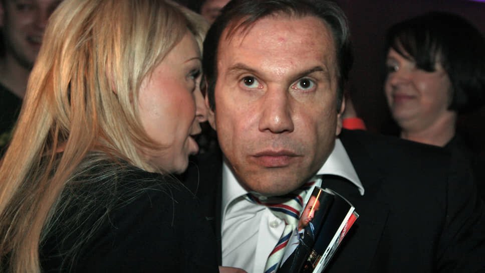 С бывшим супругом, бизнесменом Виктором Батуриным на презентации журнала «Star Хит» в клубе «DяgilеV proжект» в 2007 году.📷Фото: Валерий Левитин / Коммерсантъ