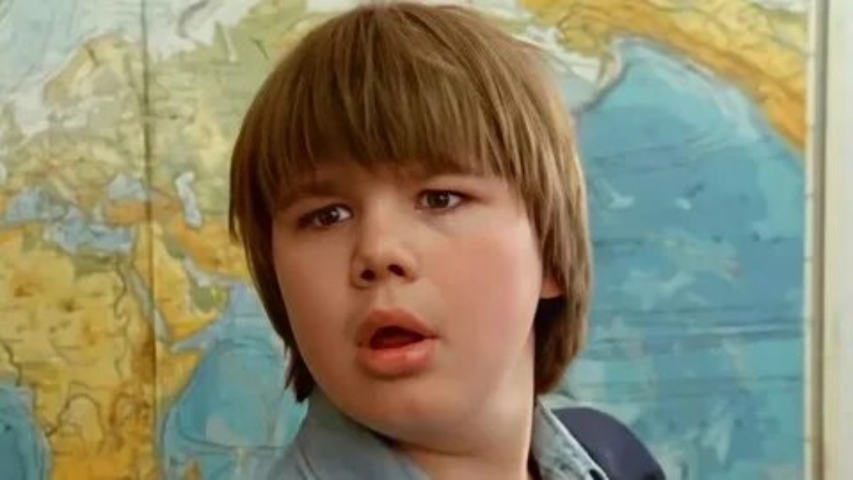 Слава пришла к нему рано, но за улыбкой "мальчика из Ералаша" вскоре скрылась трагедия потери отца.