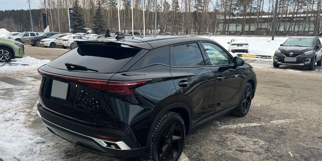 Решил купить Tenet T7, приехал сдавать в трейд-ин Omoda C5, 2022 год, пробег 85 тыс.км. Во сколько оценили?