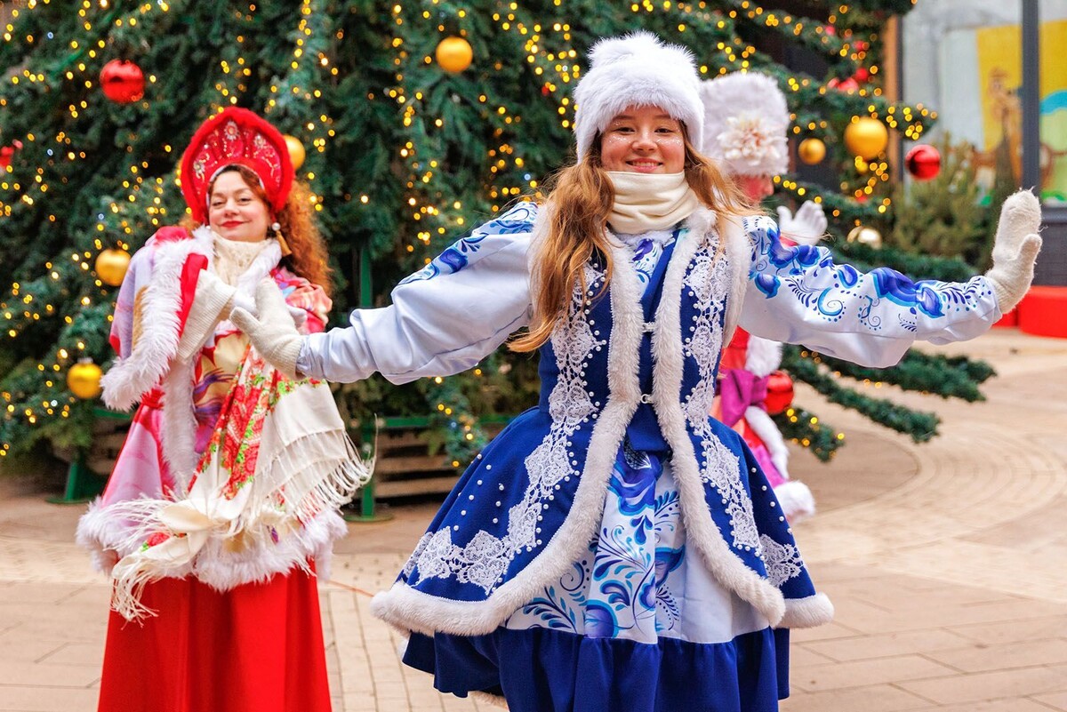    В Московской усадьбе Деда Мороза проходят представления, квесты и экскурсии