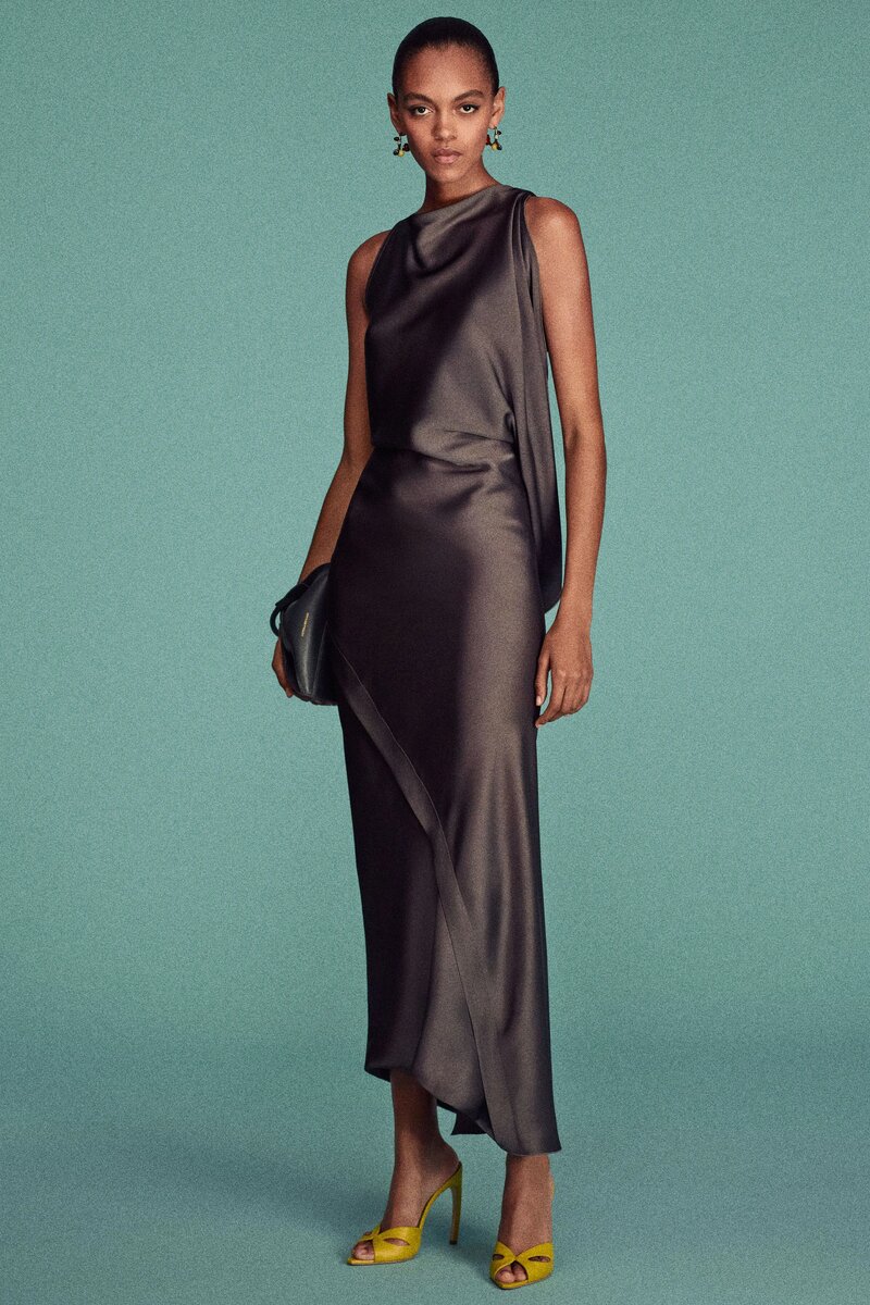 Victoria Beckham Pre-Fall 2026