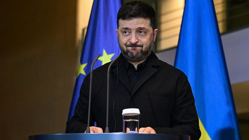     В Демпартии США призвали Зеленского не соглашаться на мирный план Трампа REUTERS/Annegret Hilse