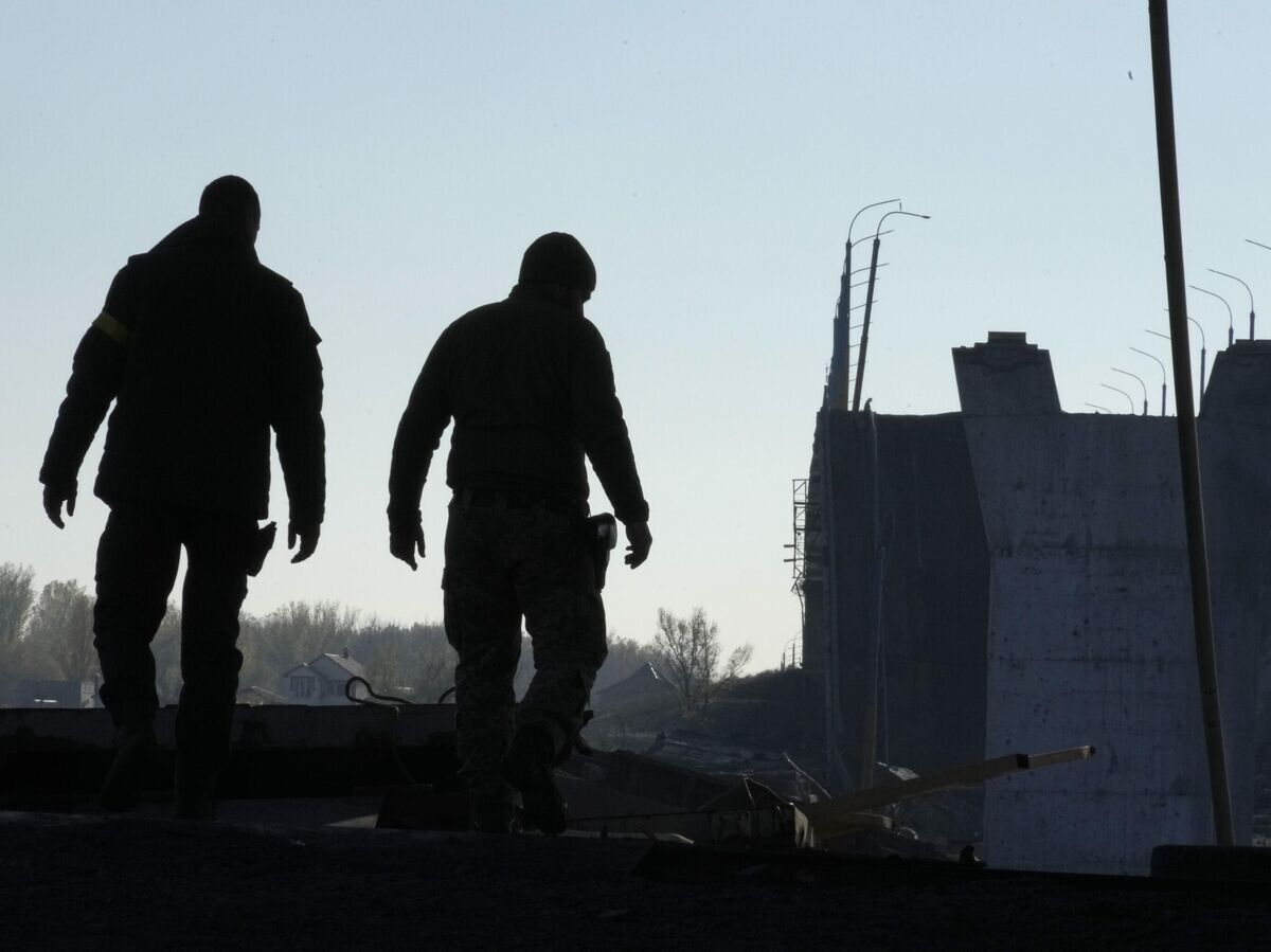    Военнослужащие ВСУ в Херсоне | © AP Photo / Efrem Lukatsky