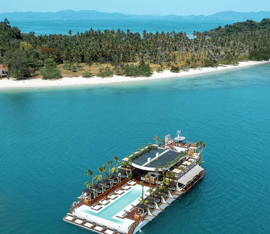 Патонг, Yona Beach Club