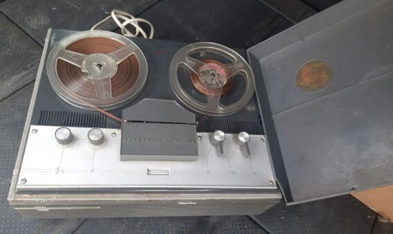 Мой монофонический магнитофон "Соната", который был у меня до 1978 года, пока родители мне не купили стерео "Комету"