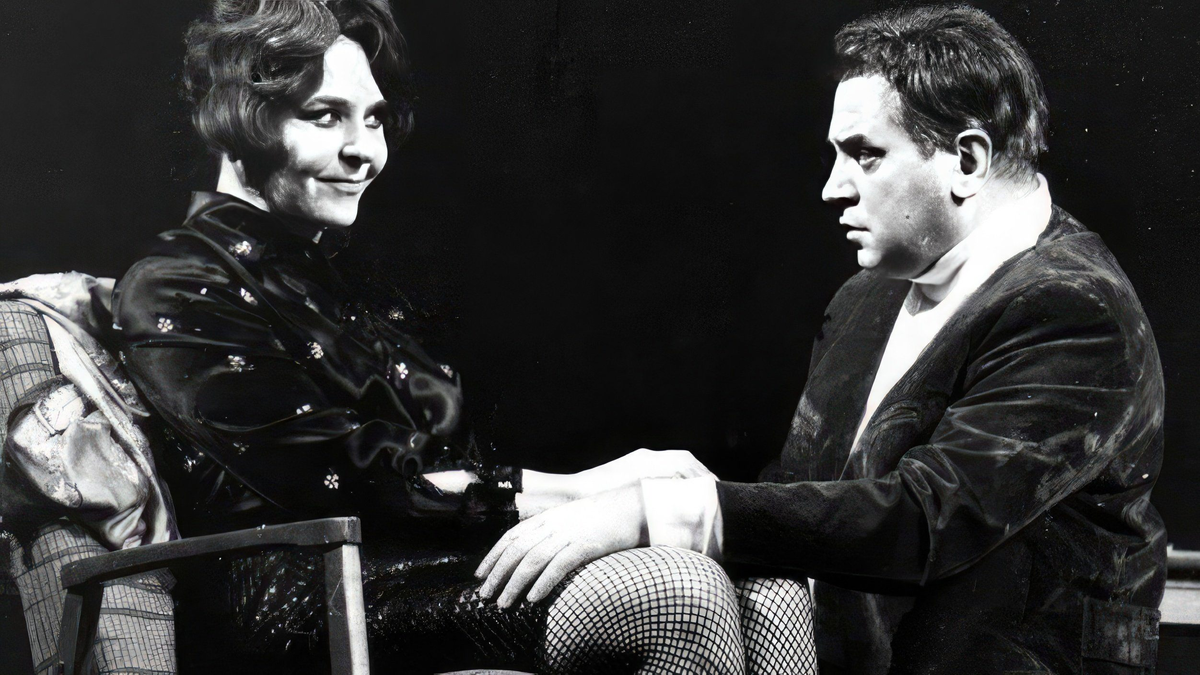 Нина Ургант и Игорь Горбачев в спектакле «Час пик», 1970 год