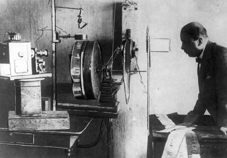 Сам аппарат. Фото: Википедия